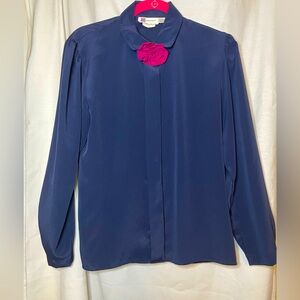 Vintage Prophecy Navy Button Down Blouse w Hidden Button Florette Decor Size 10